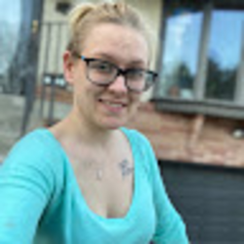 Meet your Posher, Kari